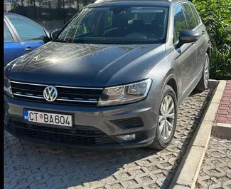 Rendiauto esivaade Volkswagen Tiguan Podgorica lennujaamas, Montenegro ✓ Auto #16217. ✓ Käigukast Automaatne TM ✓ Arvustused 0.
