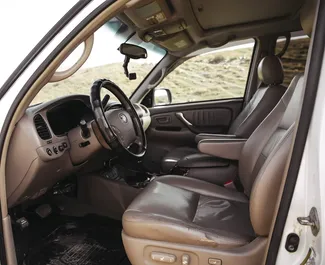 Motor Benzín 4,7L Toyota Sequoia I 2003 na prenájom v v Biškeku.