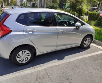 Alquiler de coches Honda Fit n.º 16365 Automático en Limassol, equipado con motor de 1,4L ➤ De Leo en Chipre.
