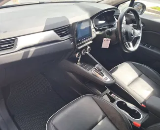 Pronájem auta Renault Captur 2024 na Kypru, s palivem Benzín a výkonem 130 koní ➤ Cena od 33 EUR za den.