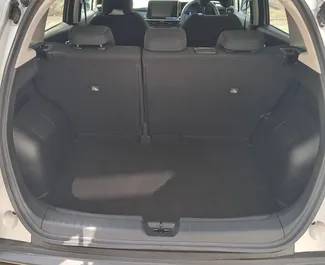 Motor Hybridní 1,4L Nissan Note 2024 k pronájmu v Limassolu.