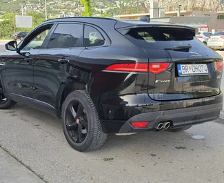 Jaguar F-PACE 대여. 몬테네그로에서에서 대여 가능한 프리미엄, 럭셔리, 크로스오버 차량 ✓ 보증금 없음 ✓ TPL, CDW, SCDW, 승객, 해외 보험 옵션.