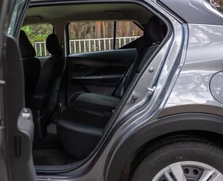 Nissan Kicks 2024 automobilio nuoma Gruzijoje, savybės ✓ Benzinas degalai ir 122 arklio galios ➤ Nuo 86 GEL per dieną.