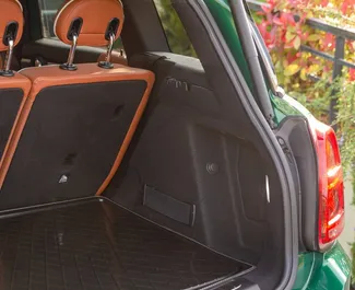 Mini Countryman Cooper S 2021 s pohonem Pohon všech kol, dostupné v Tbilisi.