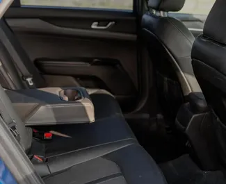 Pronájem Kia K5. Auto typu Komfort, Prémiová k pronájmu v Gruzii ✓ Vklad 400 GEL ✓ Možnosti pojištění: TPL, SCDW.