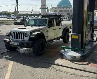 Прокат машины Jeep Gladiator №16344 (Автомат) в Бишкеке, с двигателем 3,6л. Бензин ➤ Напрямую от Алина в Кыргызстане.
