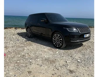 Land Rover Range Rover 2019 disponible à la location à Larnaca, avec une limite de kilométrage de illimité.