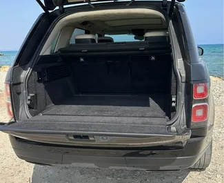 Diesel 3,0L Moteur de Land Rover Range Rover 2019 à louer à Larnaca.