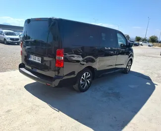 Alquiler de coches Fiat Ulysse n.º 16395 Automático en el aeropuerto de Antalya, equipado con motor de 2,2L ➤ De Ramazan en Turquía.
