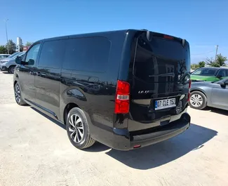 Motor Diesel de 2,2L de Fiat Ulysse 2026 para alquilar en en el aeropuerto de Antalya.
