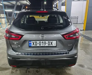 Pronájem auta Nissan Rogue 2019 v Gruzii, s palivem Benzín a výkonem 141 koní ➤ Cena od 81 GEL za den.