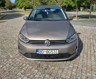レンタルのVolkswagen Golf Sportsvanの正面ビュー、ブドヴァにて, モンテネグロ ✓ 車両番号#15439。✓ 自動トランスミッション ✓ 0のレビュー。