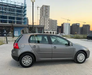 Volkswagen Golf 5 2008 automašīnas noma Albānijā, iezīmes ✓ Benzīns degviela un  zirgspēki ➤ Sākot no 25 EUR dienā.
