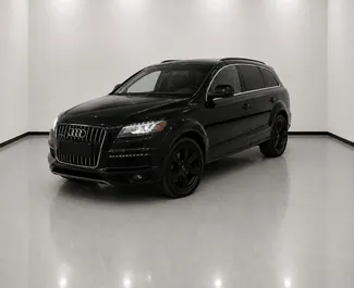Přední pohled na pronájem Audi Q7 v Tiraně, Albánie ✓ Auto č. 16406. ✓ Převodovka Automatické TM ✓ Recenze 0.
