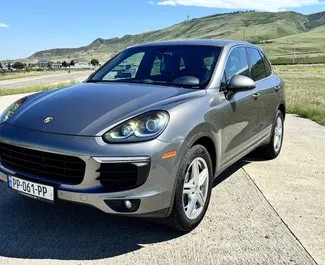Автопрокат Porsche Cayenne в Тбилиси, Грузия ✓ №13665. ✓ Автомат КП ✓ Отзывов: 1.