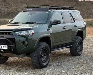 Прокат машины Toyota 4 Runner №16577 (Автомат) в Тбилиси, с двигателем 4,0л. Бензин ➤ Напрямую от Лаша в Грузии.