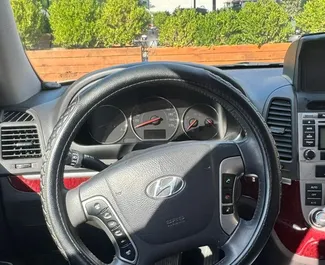 Hyundai Santa Fe 2013, Durres içinde için kiralık, sınırsız kilometre sınırı ile.