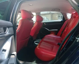 Honda Accord 2022, Bakü'de için kiralık, sınırsız kilometre sınırı ile.