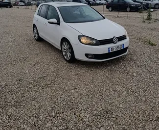 Autohuur Volkswagen Golf 6 2014 in in Albanië, met Diesel brandstof en 120 pk ➤ Vanaf 25 EUR per dag.
