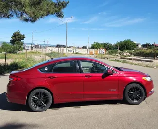 Araç Kiralama Ford Fusion Sedan #16508 Otomatik Tiflis'te, 2,0L motor ile donatılmış ➤ Vakhtang tarafından Gürcistan'da.