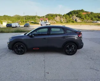 Noleggio Citroen C4 Cactus. Auto Comfort, Crossover per il noleggio in Montenegro ✓ Cauzione di Deposito di 200 EUR ✓ Opzioni assicurative RCT, All'estero.
