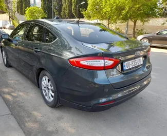 Vermietung Ford Fusion Sedan. Komfort Fahrzeug zur Miete in Georgien ✓ Kaution Keine Kaution ✓ Versicherungsoptionen KFZ-HV, TKV, VKV Plus, VKV Komplett, Insassen, Diebstahlschutz.