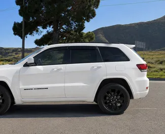 Прокат машины Jeep Grand Cherokee №14947 (Автомат) в Тбилиси, с двигателем 3,6л. Бензин ➤ Напрямую от Лаша в Грузии.