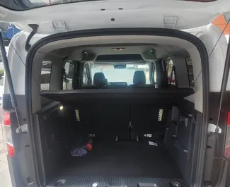 Mietwagen Ford Courier 2026 in der Türkei, mit Diesel-Kraftstoff und 102 PS ➤ Ab 46 USD pro Tag.