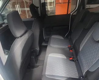 Vermietung Ford Courier. Wirtschaft, Komfort Fahrzeug zur Miete in der Türkei ✓ Kaution Einzahlung von 200 USD ✓ Versicherungsoptionen KFZ-HV, TKV, VKV Plus, VKV Komplett, Diebstahlschutz.