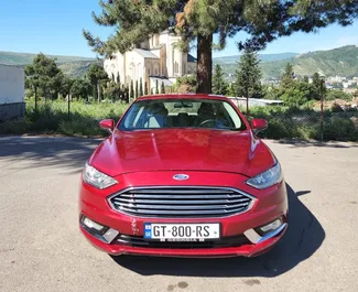 Ford Fusion Sedan 2018 için kiralık Benzin 2,0L motor, Tiflis'te.