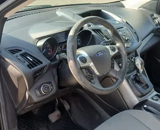 Ford Escape 2014 location de voiture en Géorgie, avec ✓ Essence carburant et 240 chevaux ➤ À partir de 80 GEL par jour.