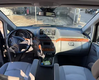 Noleggio Mercedes-Benz Viano. Auto Comfort, Premium, Monovolume per il noleggio in Albania ✓ Cauzione di Deposito di 100 EUR ✓ Opzioni assicurative RCT, CDW, SCDW, FDW, Furto, All'estero.
