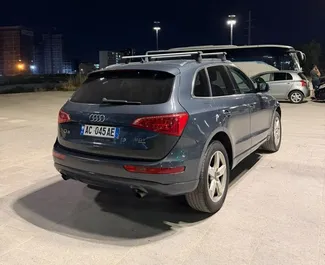 Motor Benzín 2,0L Audi Q5 2014 k pronájmu v Tiraně.