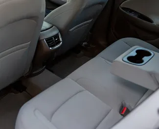 Mietwagen Chevrolet Malibu 2022 in Georgien, mit Benzin-Kraftstoff und 160 PS ➤ Ab 110 GEL pro Tag.
