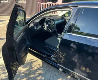 Mietwagen Volkswagen Passat 2016 in Georgien, mit Benzin-Kraftstoff und 152 PS ➤ Ab 120 GEL pro Tag.