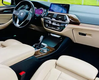 BMW X3 2019 mit Antriebssystem Allradantrieb, verfügbar in Tiflis.