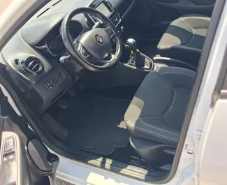 Wynajem samochodu Renault Clio 4 nr 16643 (Manualna) w Budvie, z silnikiem 1,5l. Diesel ➤ Bezpośrednio od Filip w Czarnogórze.