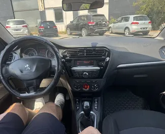 Vermietung Peugeot 301. Wirtschaft, Komfort Fahrzeug zur Miete in Albanien ✓ Kaution Einzahlung von 100 EUR ✓ Versicherungsoptionen KFZ-HV, VKV Komplett, Ausland.