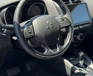 Mitsubishi Outlander Sport kiralama. Ekonomi, Konfor, SUV, Crossover Türünde Araç Kiralama Ermenistan'da ✓ Depozito 350 USD ✓ TPL, FDW, Genç sigorta seçenekleri.
