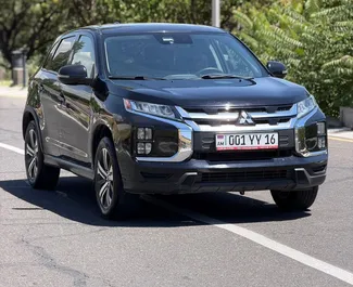 Mitsubishi Outlander Sport 2022, Erivan'da için kiralık, sınırsız kilometre sınırı ile.