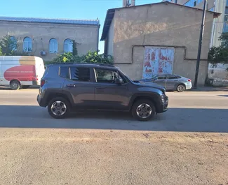 Mietwagen Jeep Renegade 2017 in Georgien, mit Benzin-Kraftstoff und 175 PS ➤ Ab 64 GEL pro Tag.