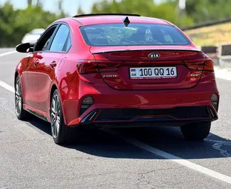 Kia Forte kiralama. Ekonomi, Konfor Türünde Araç Kiralama Ermenistan'da ✓ Depozito 200 USD ✓ FDW, Yurtdışı, Genç, Depozito Yok sigorta seçenekleri.
