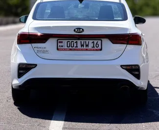 Kia Cerato 2020 için kiralık Benzin 2,0L motor, Erivan'da.