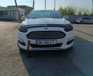 Frontansicht eines Mietwagens Ford Fusion Sedan in Tiflis, Georgien ✓ Auto Nr.16778. ✓ Automatisch TM ✓ 0 Bewertungen.