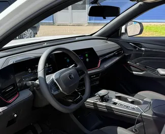 Motor Benzín 1,5L Changan X5 Plus 2024 na prenájom v v Almaty.
