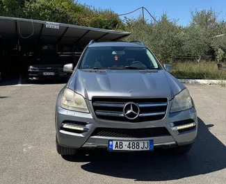 Wypożyczalnia Mercedes-Benz GL-Class w Tiranie, Albania ✓ Nr 16439. ✓ Skrzynia Automatyczna ✓ Opinii: 0.