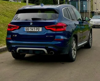 Benzin 2,0L Motor von BMW X3 2019 zur Miete in Tiflis.