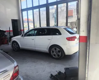 Nomas automašīnas priekšskats Audi A3 Durresā, Albānija ✓ Automašīna #16782. ✓ Pārnesumu kārba Automātiskais TM ✓ Atsauksmes 0.