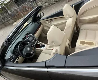 Frontansicht eines Mietwagens Volkswagen Eos in Tiflis, Georgien ✓ Auto Nr.16675. ✓ Automatisch TM ✓ 0 Bewertungen.