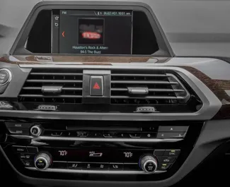 BMW X3 2019 k dispozici k pronájmu v Tbilisi, s omezením ujetých kilometrů 200 km/den.